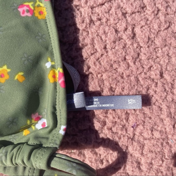 AERIE Green Floral Plunge Triangle Bikini Top - Picture 3 of 3